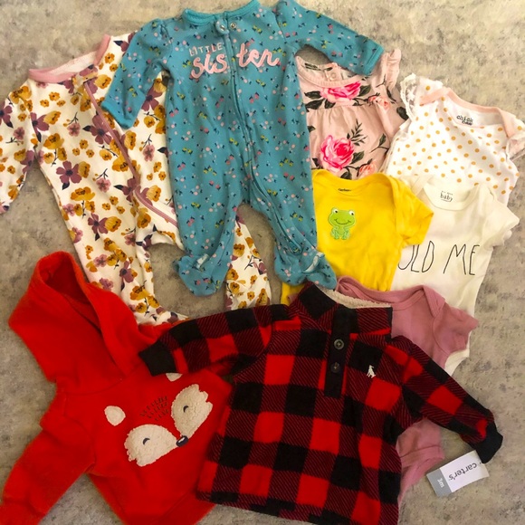 Assorted 0-3 month old bundle - Picture 1 of 5